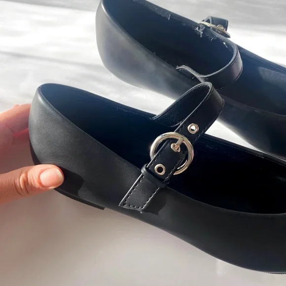 NWT Black PU Mary Jane Flats - Picture 5 of 5